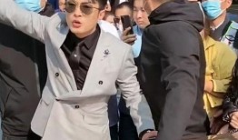 深圳服务员爆料事件最新